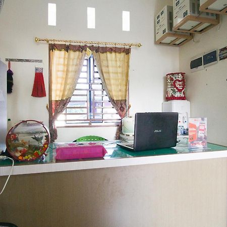 Hotel Reddoorz @ Pematangsiantar 2 Esterno foto